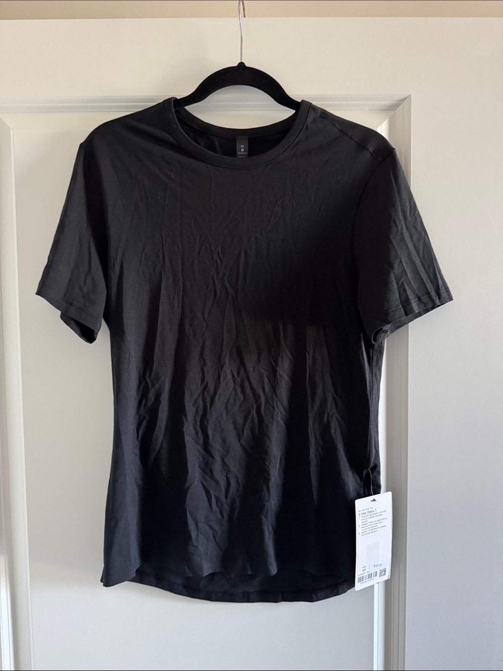 lululemon athletica Men's Black Short Sleeve Crew Tee